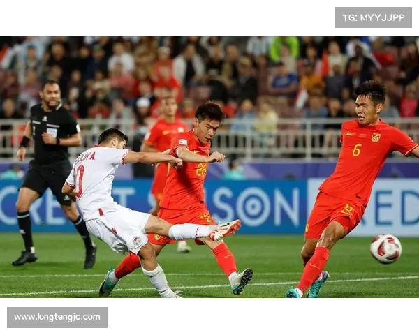 卡塔尔与中国足球队历次对决回顾及战绩分析